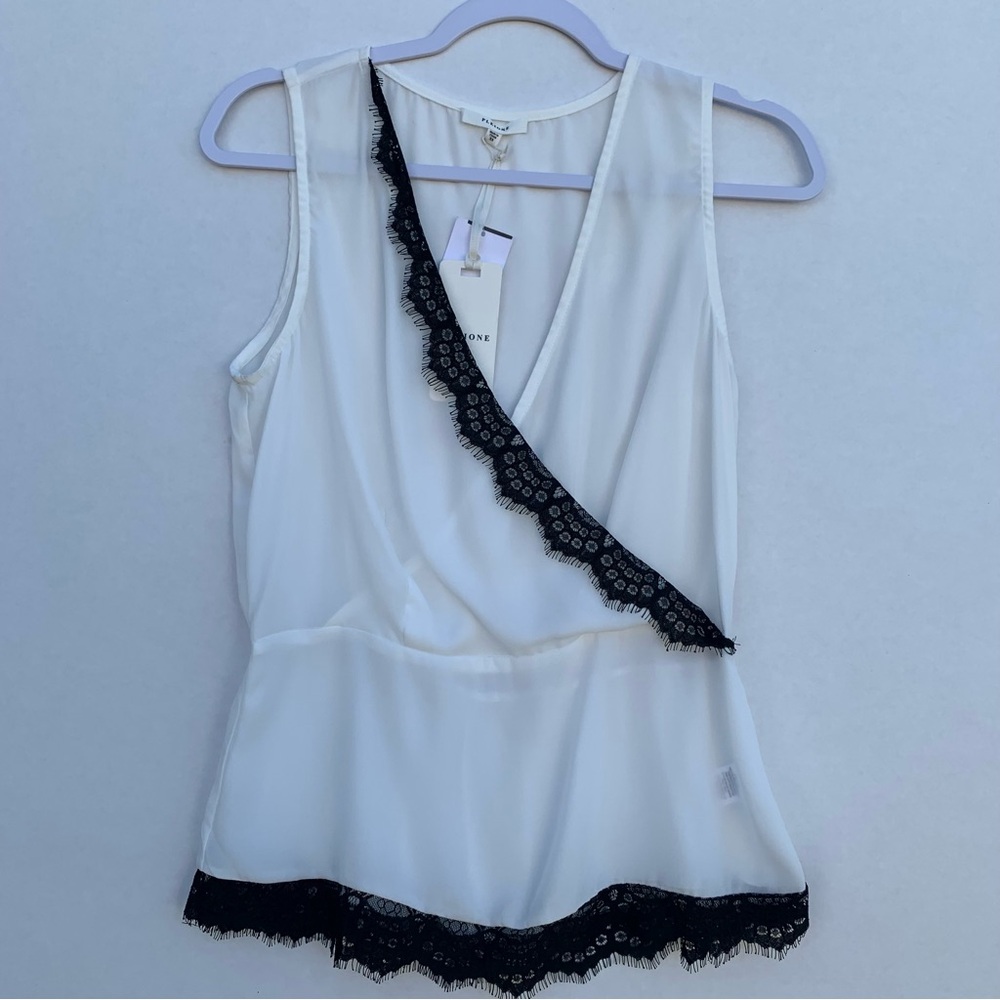 Pleione Women Ivory W Black Lace Sleeveless Top Size XS V Neck